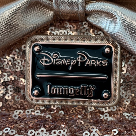 Disney Loungefly Mini Backpack Sequin Minnie Mouse w/ Crown - Picture 3 of 7